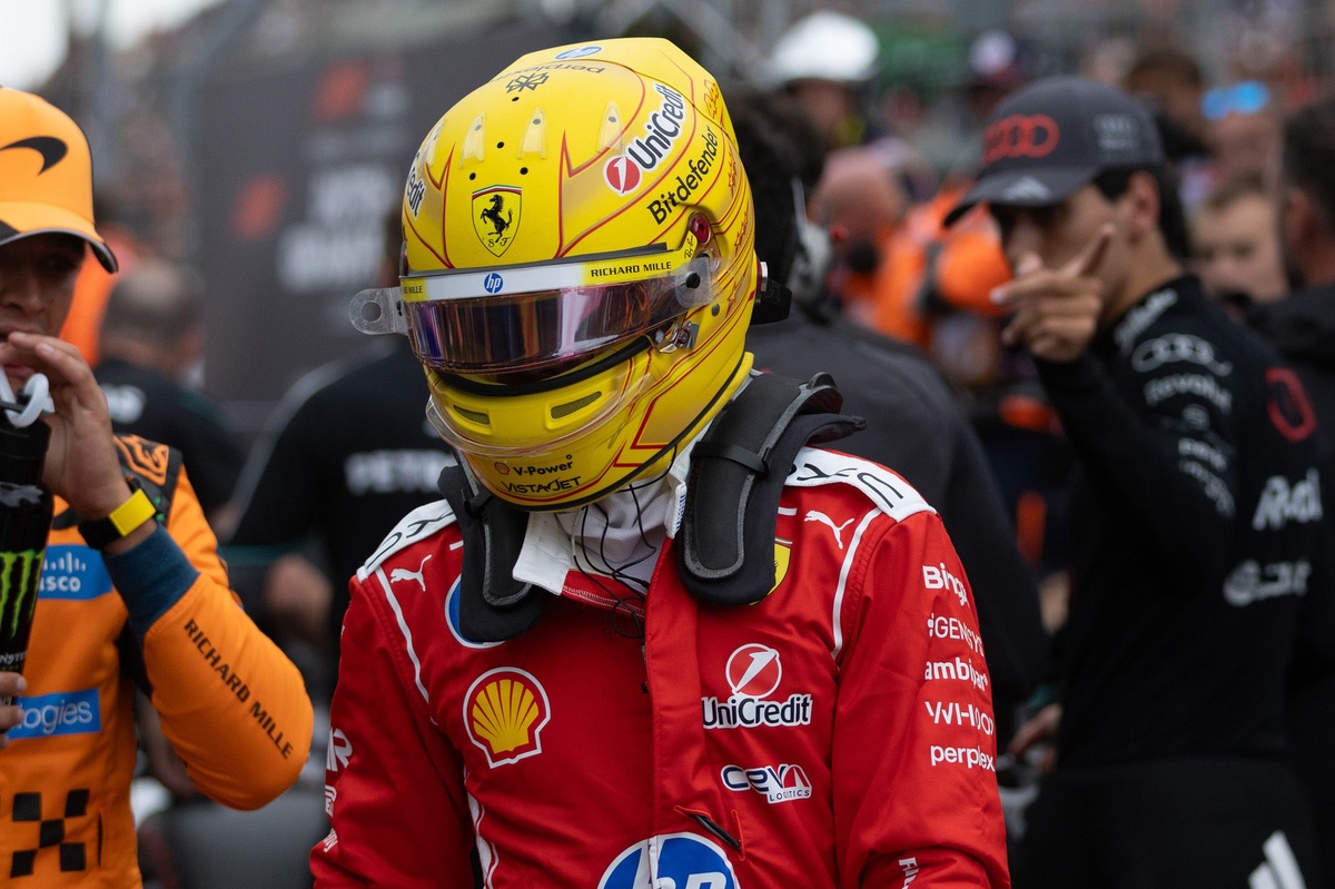 Hamilton apologises to Ferrari after Dutch GP radio frustration
