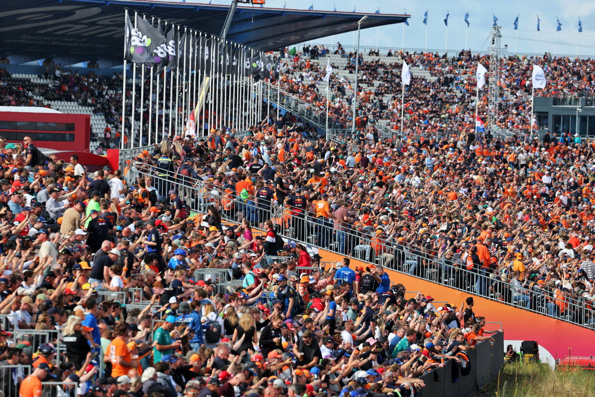 Thousands of fans could miss F1 action after Zandvoort travel chaos at Dutch GP