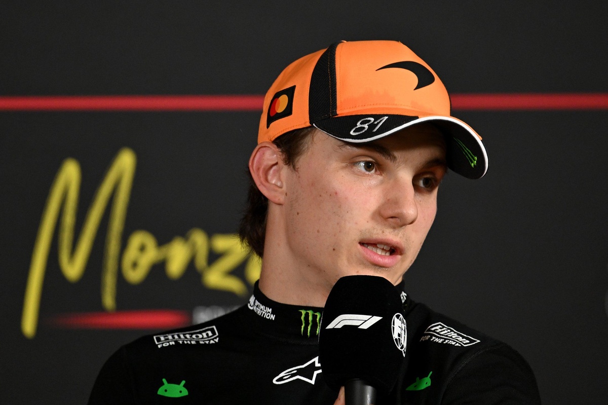 Oscar Piastri hit with three-place Italian GP grid penalty