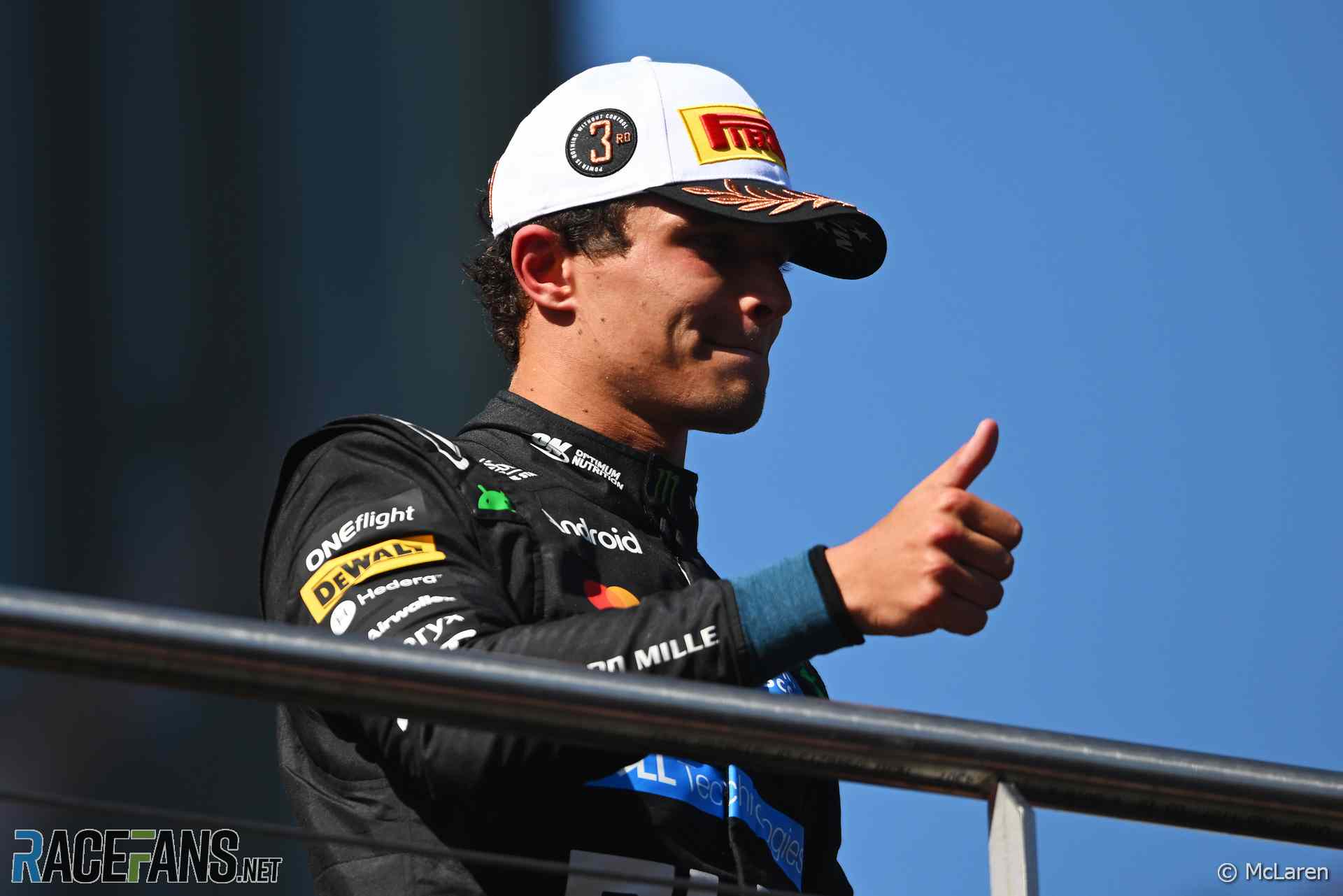 Video: “I just did a race, I’m allowed to drink what I like” | Brief