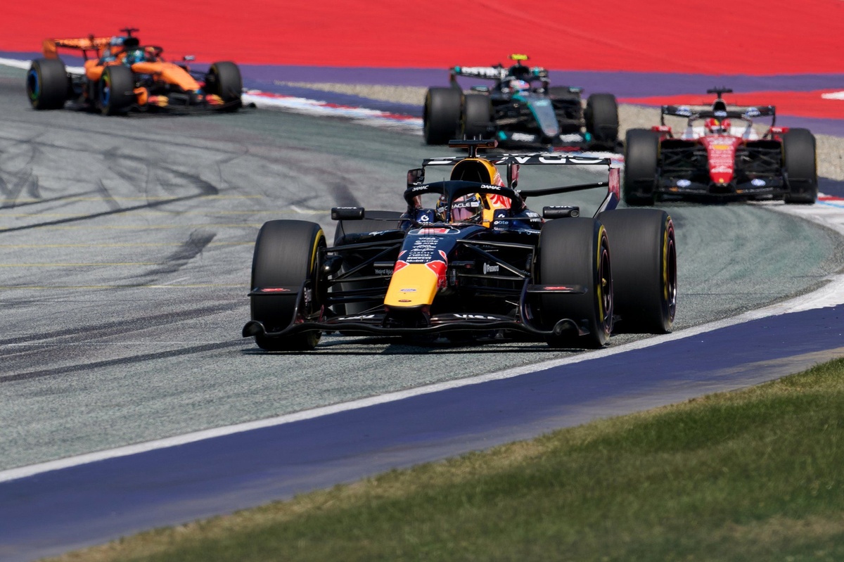 FIA happy for F1's Macarena wings to stay, Red Bull had to do "more work"