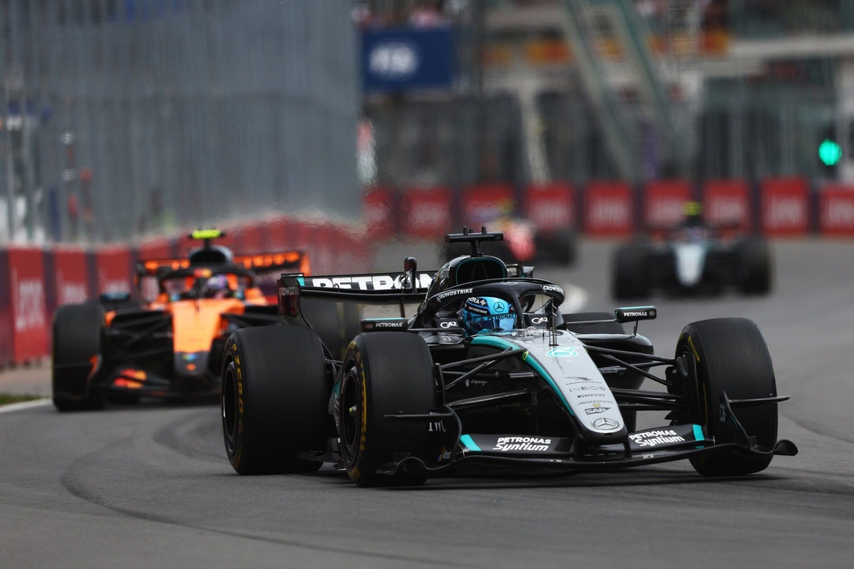 Mercedes says its development timing is out of phase with rivals