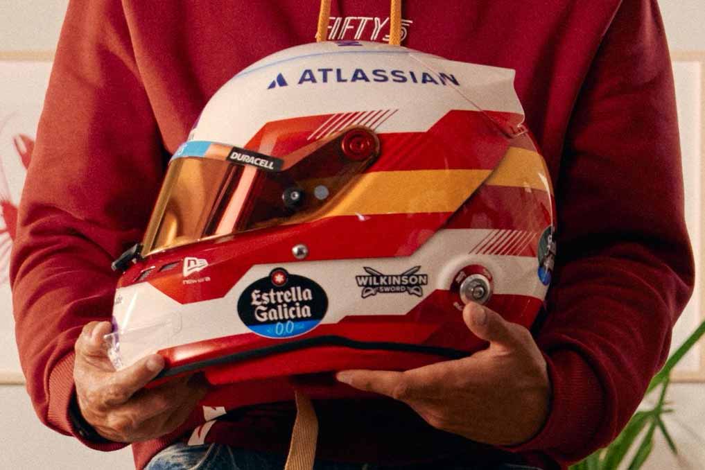 Social Media: Sainz to use his original helmet design for first race in Madrid | Brief