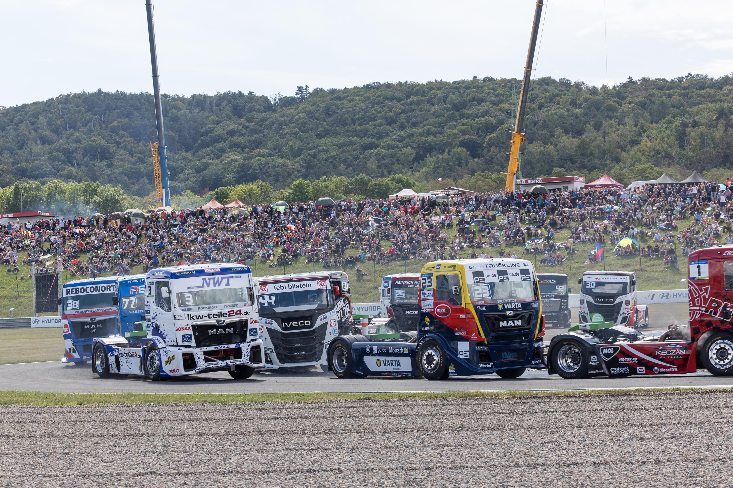 ETRC: Rivals rev up to keep Kiss in Czech
