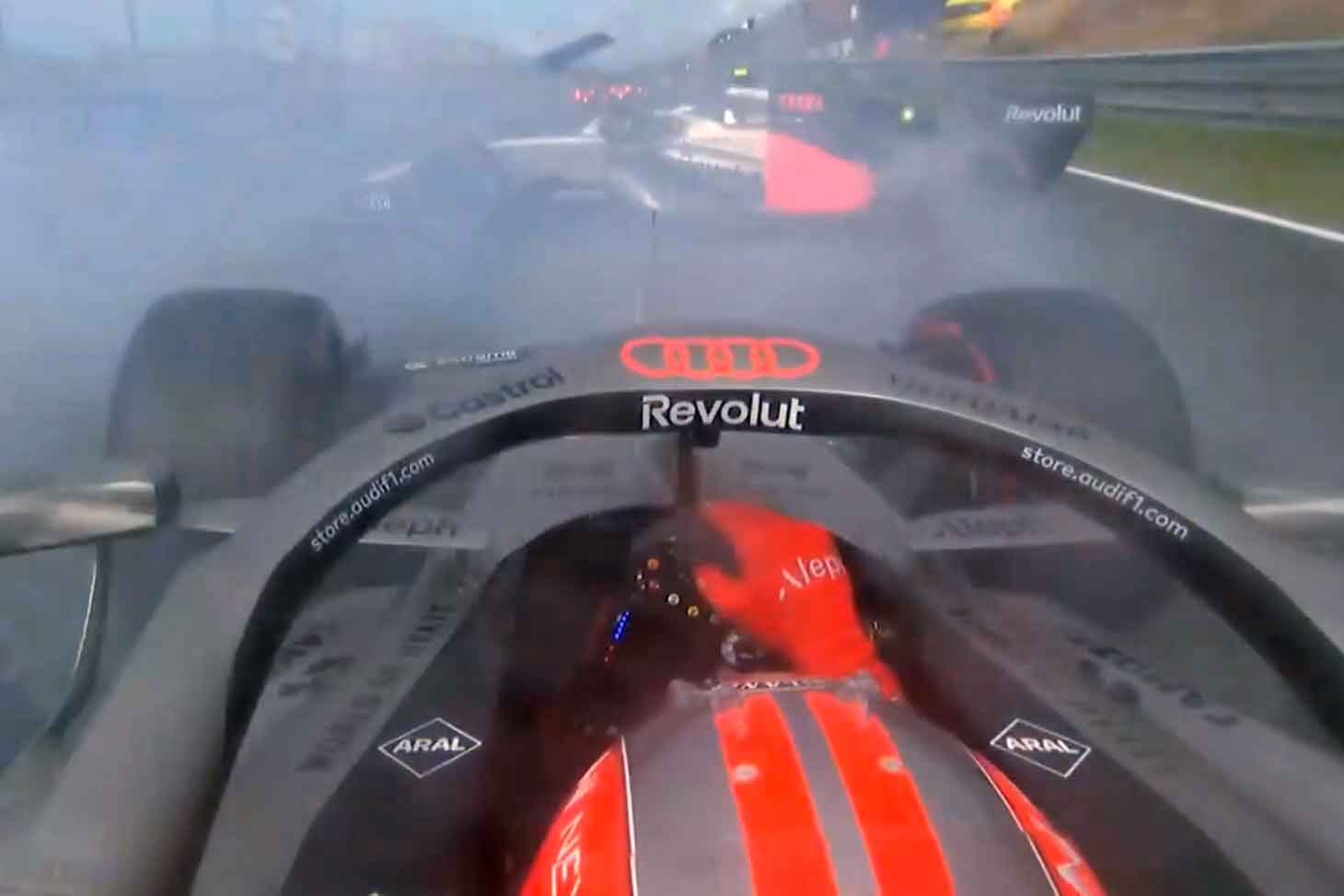 Hulkenberg explains how he avoided team mate Bortoleto in “scary” near-miss | Formula 1