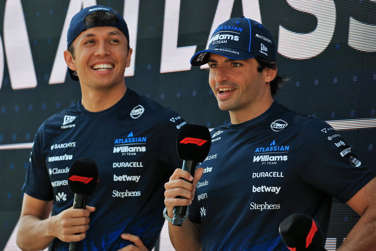 Albon and Sainz set to stay with Williams into 2027