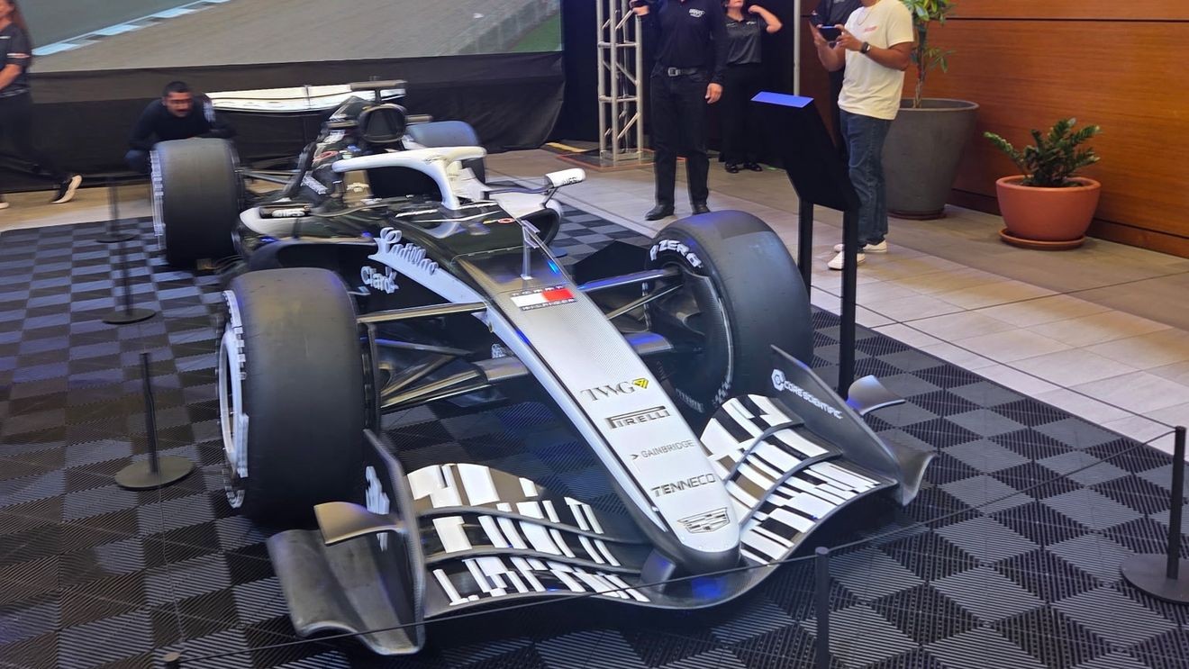 Cadillac F1 race car draws fans to one-day public viewing at Bravo Cadillac