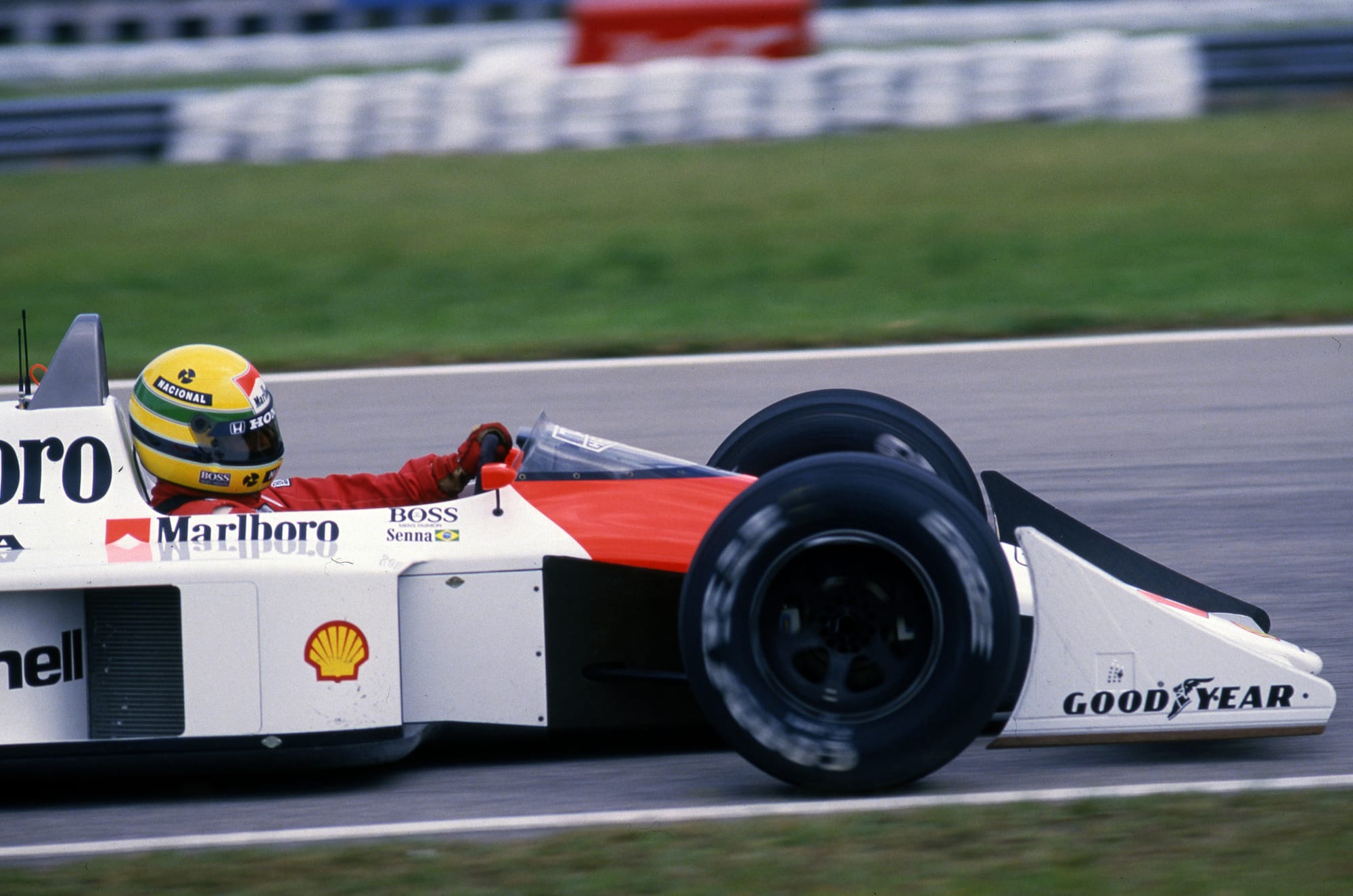 When a young Ayrton Senna drove F1's elite crazy