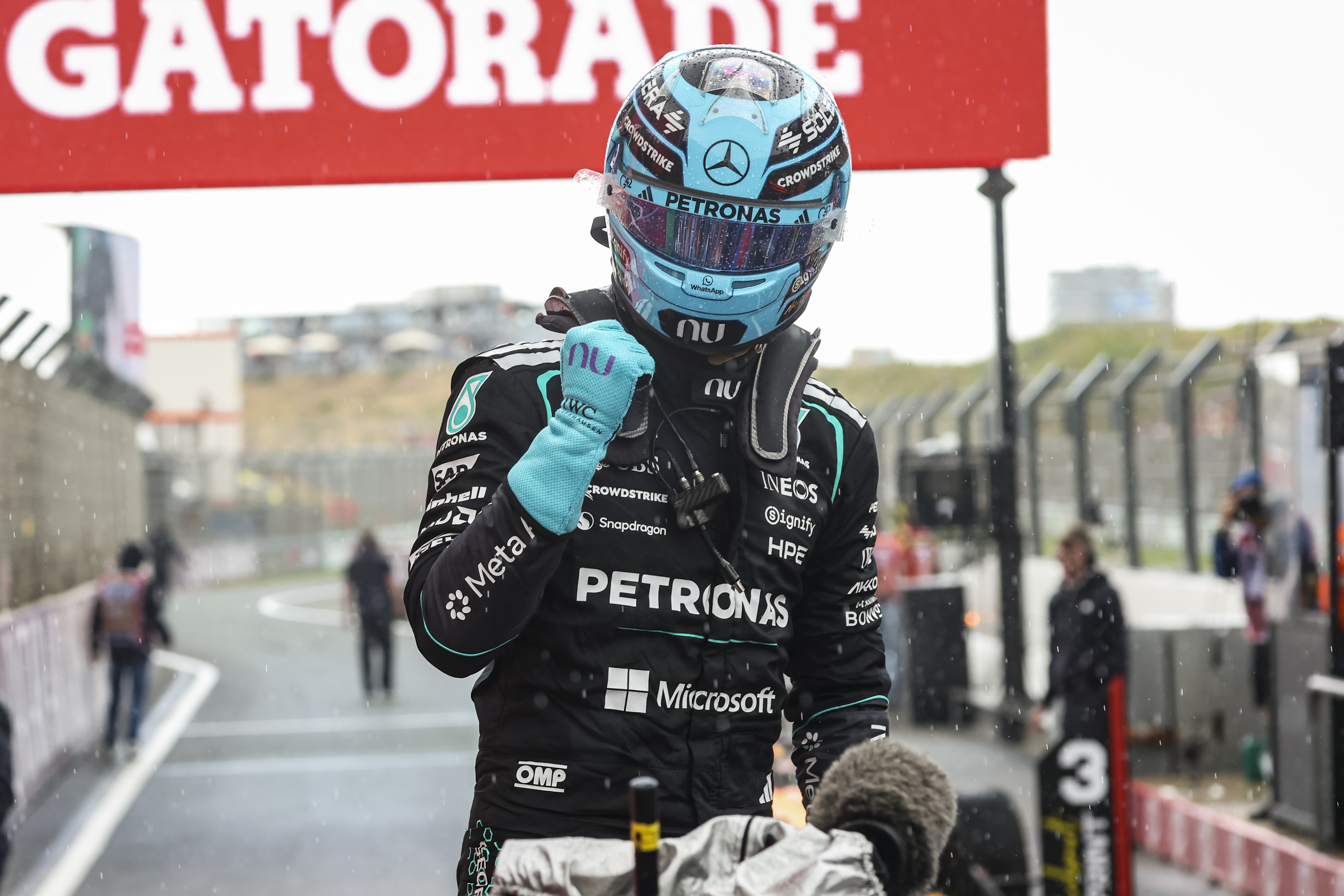 Russell leads every lap to win Dutch GP Sprint at Zandvoort