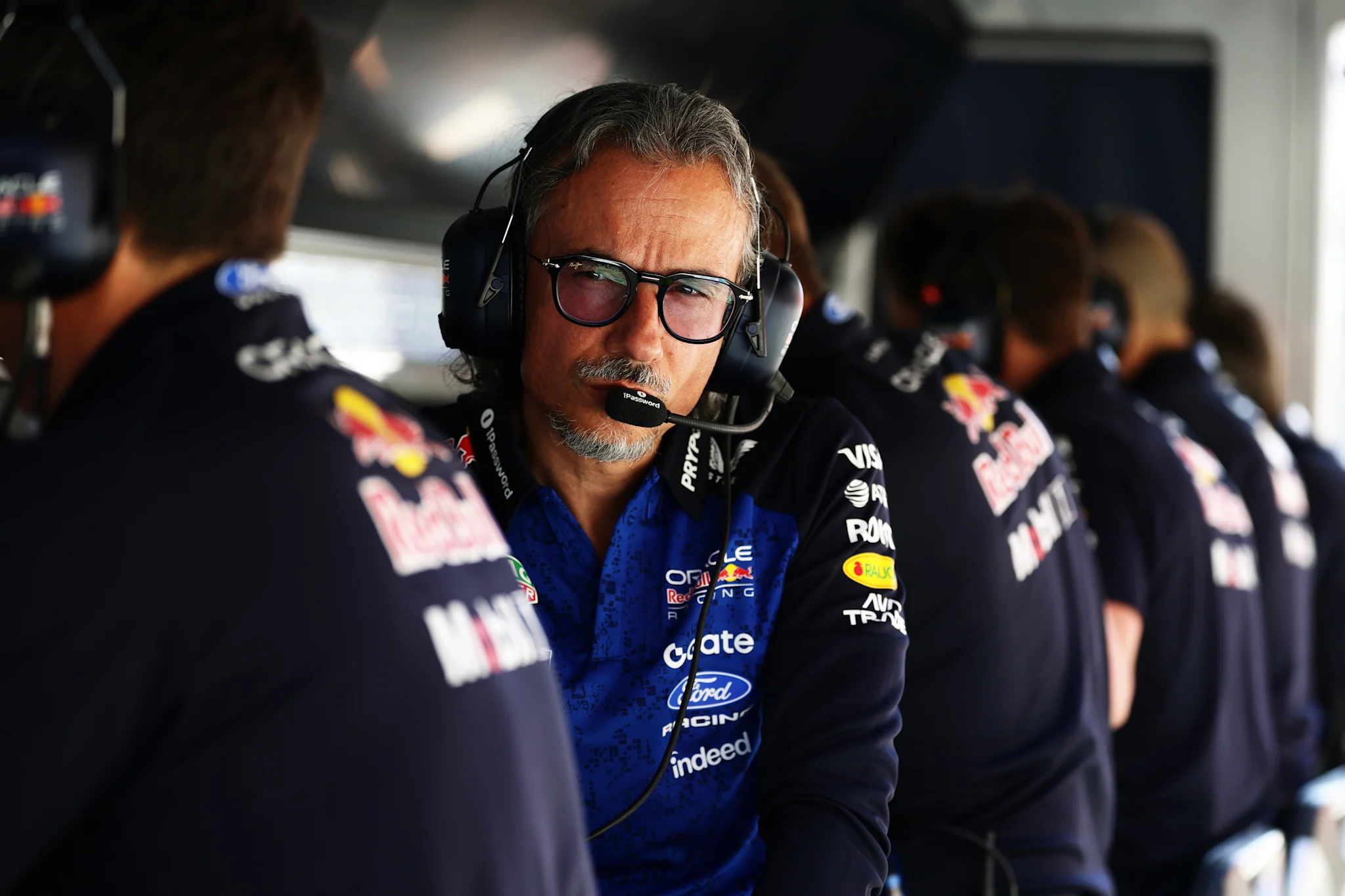 Mekies explains decision to ask Verstappen to give back places