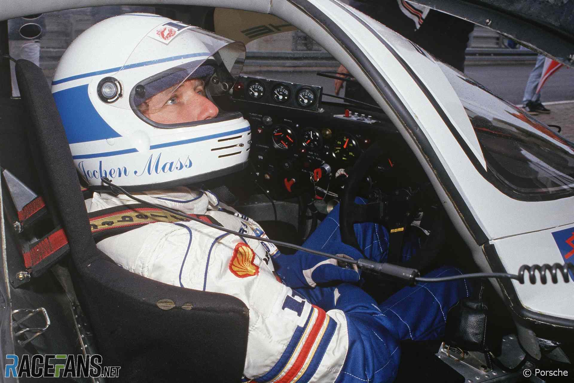 On This Day: Nurburgring Safety Car pile-up triggers withdrawals in WSC | Brief